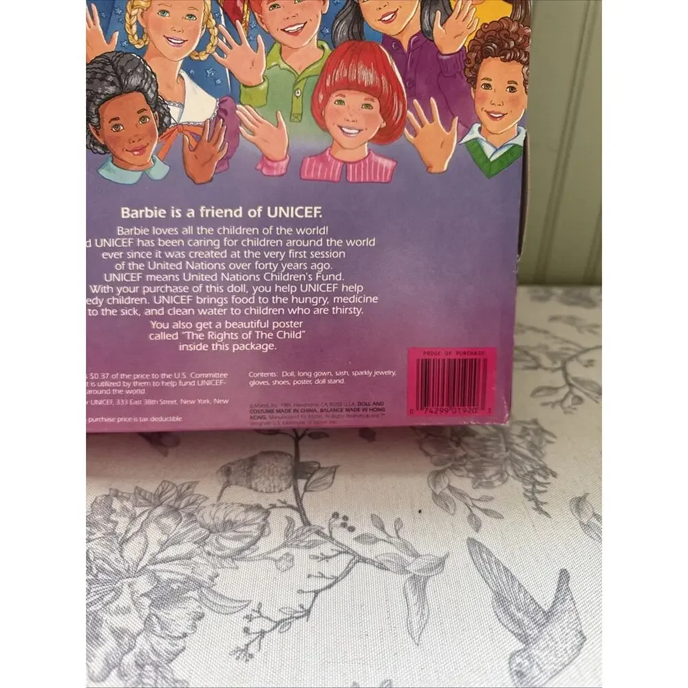 Vtg United States Committee for Unicef Barbie Doll Special Edition Mattel 1989